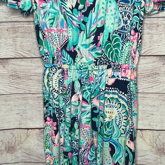 Lilly Pulitzer Britton Looking Sharp Short Romper Tropical Floral Print Size XS - Picture 10 of 10